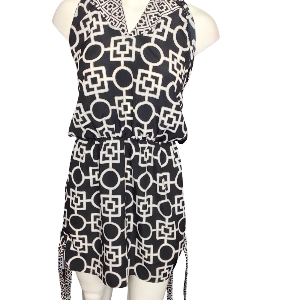 Mud Pie Black and Cream Patterned Dress